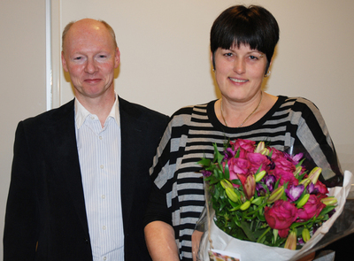 Kjersti Flatmark after receiving the award from Harald Stenmark